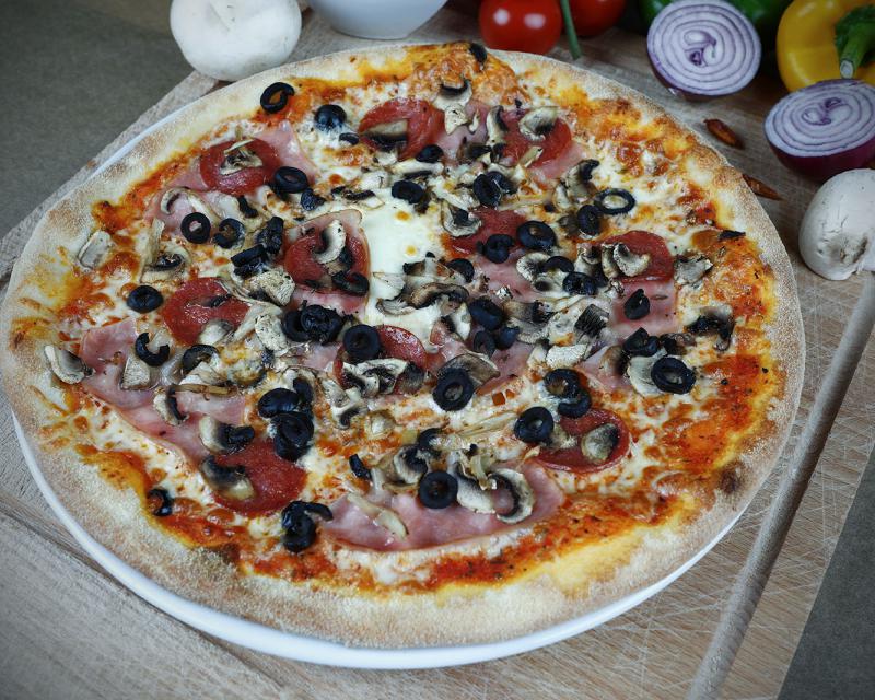Poza Pizza Quattro Stagioni